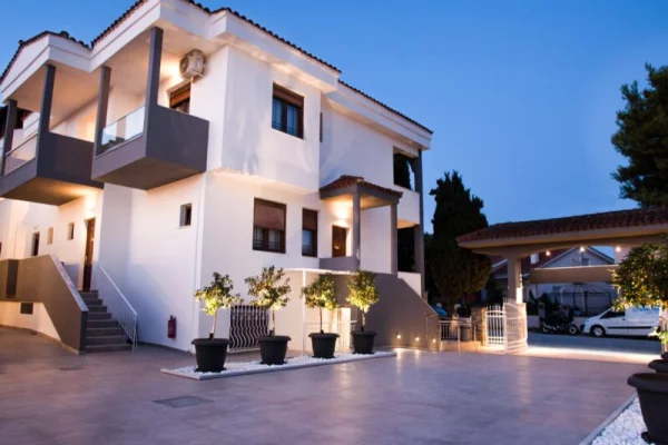 Acrotel Lily Ann Village