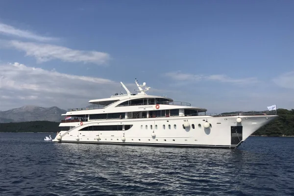 Croatia Cruises: Dubrovnik to Trogir, M/S Ambassador 2026