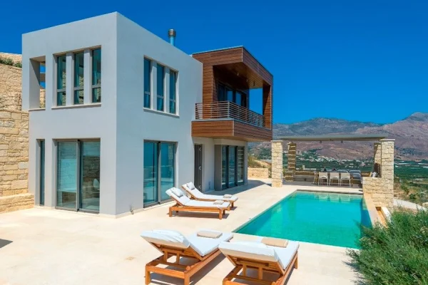 Villa Symphonia